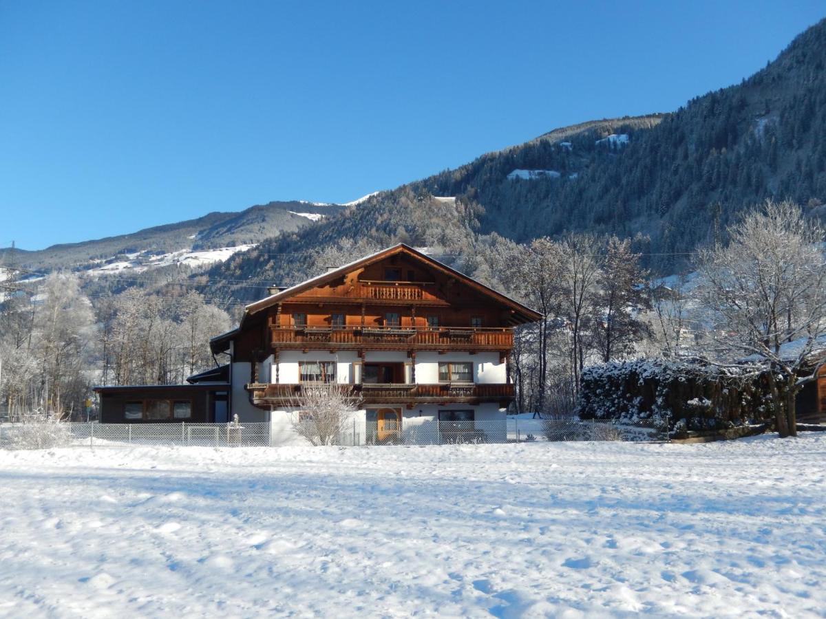 Landhaus Gollner Uderns Buitenkant foto
